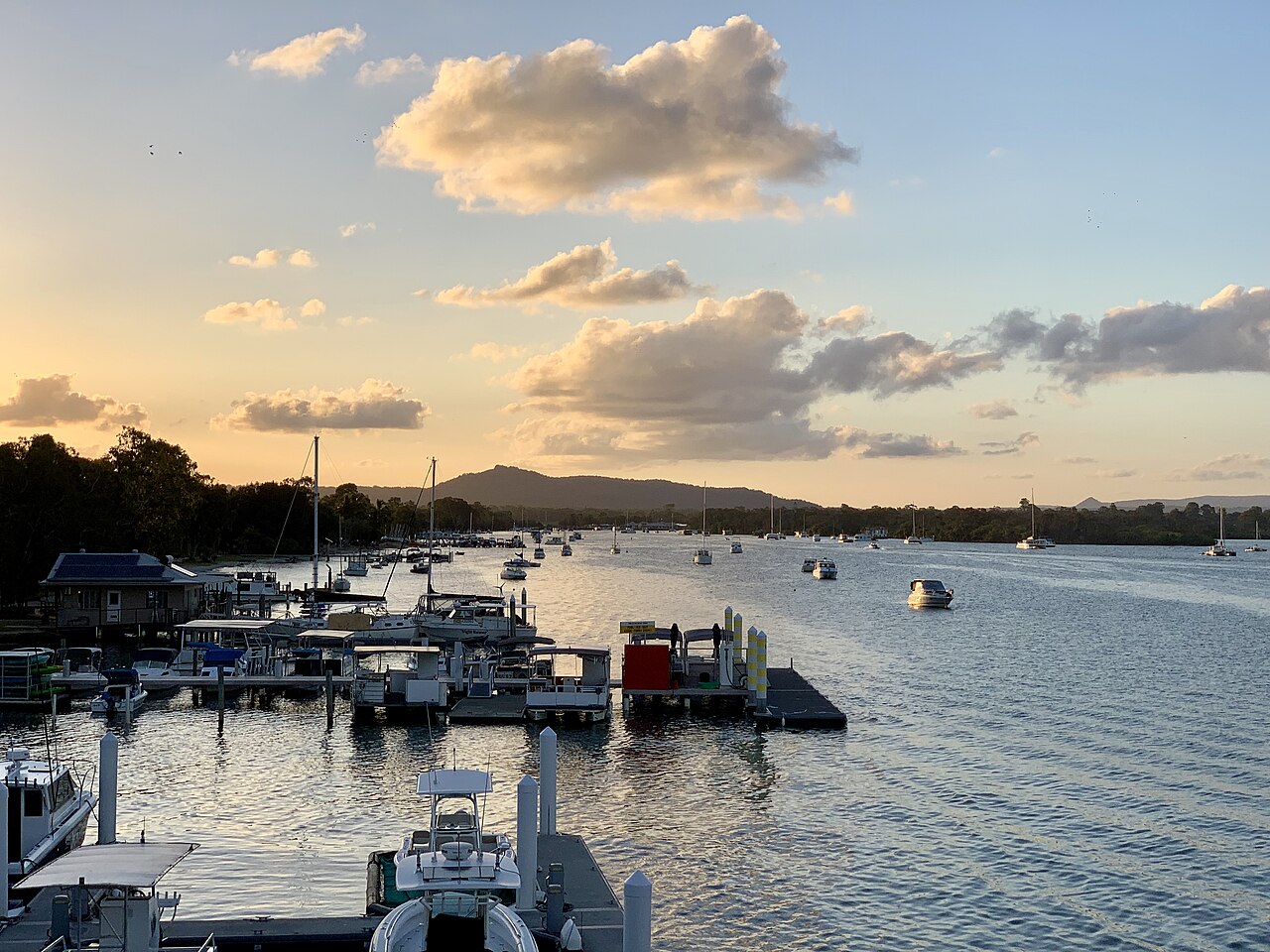 Noosa River at Noosaville, shown as regional context